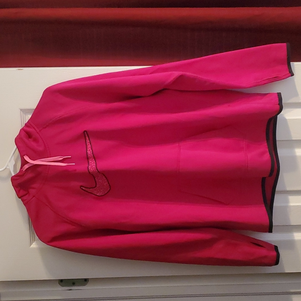 Large pink Nike sweatshirt